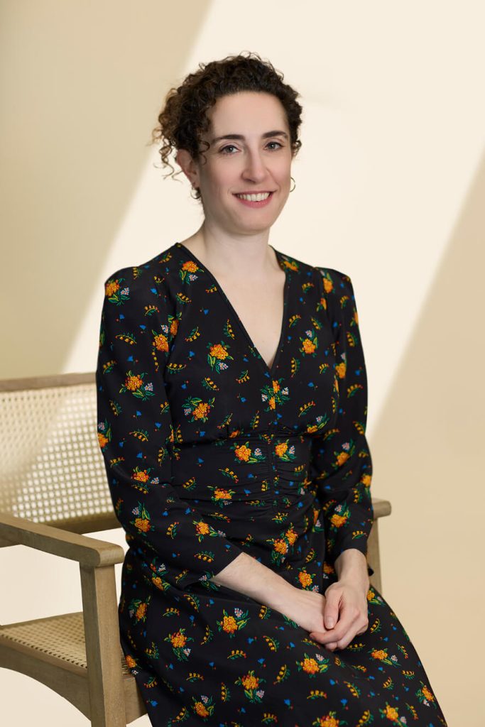 Anna Lewis