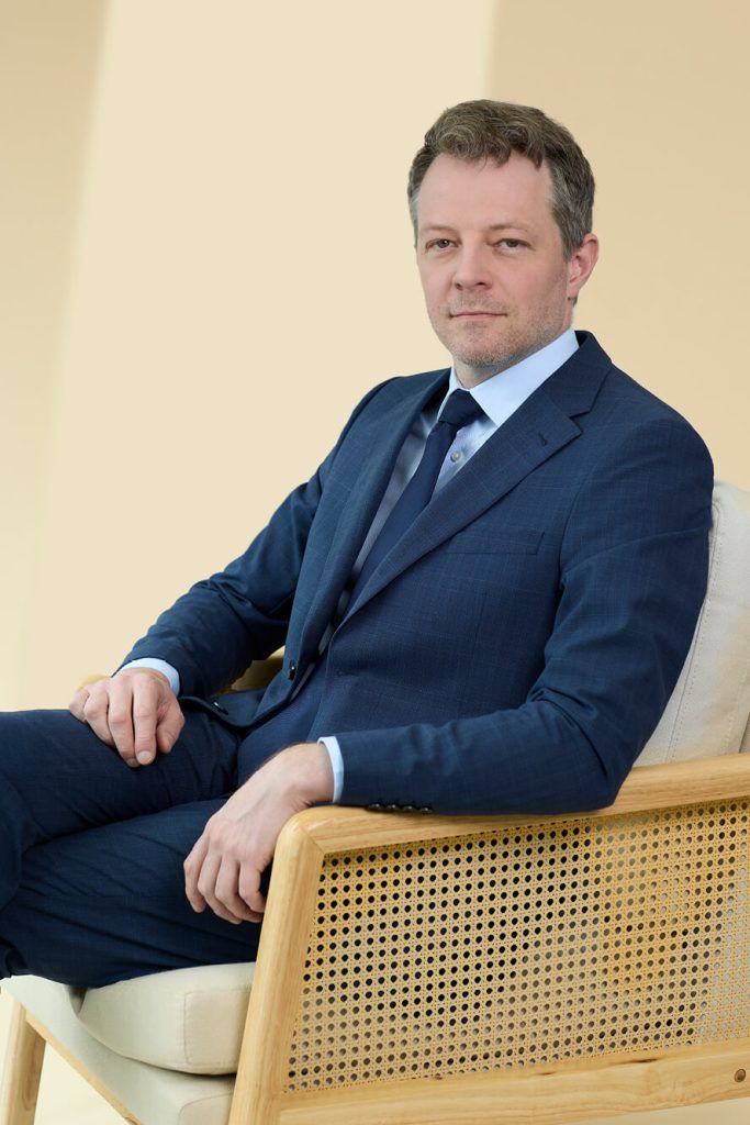 Christopher Burt