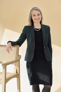Suzanne Gill